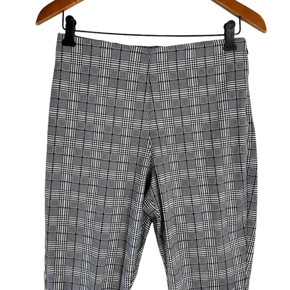 Old Navy Black and White Plaid Pants Size 6 Elastic Waist Career Work Business - Picture 2 of 8